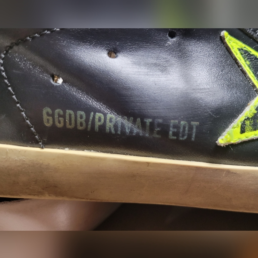 Golden Goose Black Leather Sneaker/ Snakeskin Leather Accents / Neon Edged Star. - Picture 14 of 16